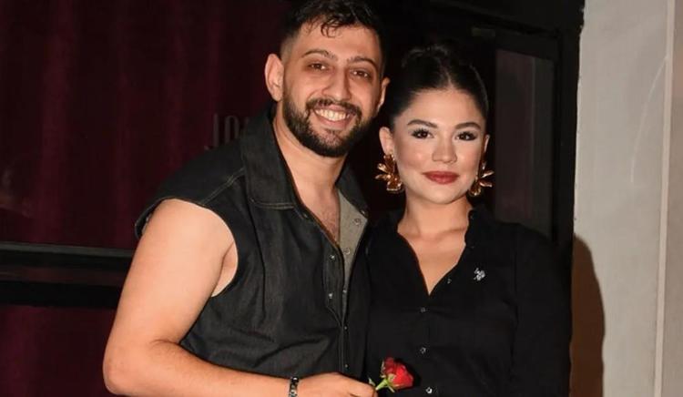 Boşanma iddiasıyla gündemdeler Eda Sakızdan açıklama geldi