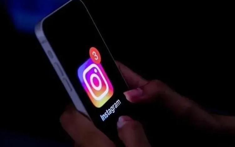 Instagramda bot hesap temizliği Ünlüler yüzbinlerce takipçi kaybetti