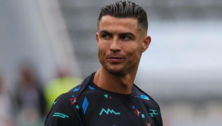 CRISTIANO RONALDO