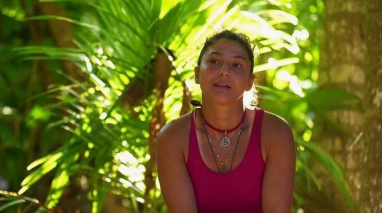 Survivordan diskalifiye olan Seren Ay Çetin gözyaşlarıyla sitem etti İstemiyorum