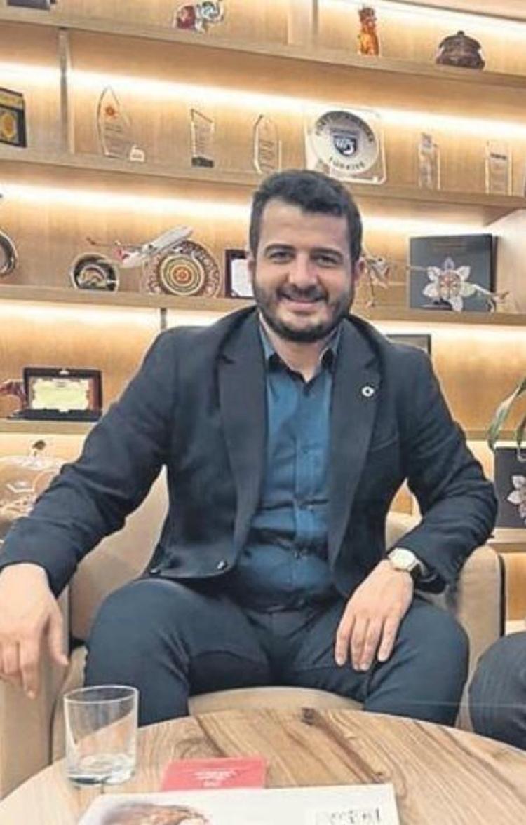 ONUN SIR KÜPÜYÜM