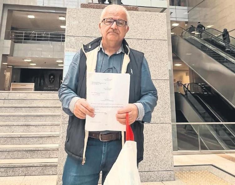 Baba ve oğul mahkemelik oldular Bana deli raporu aldırmaya çalışıyor