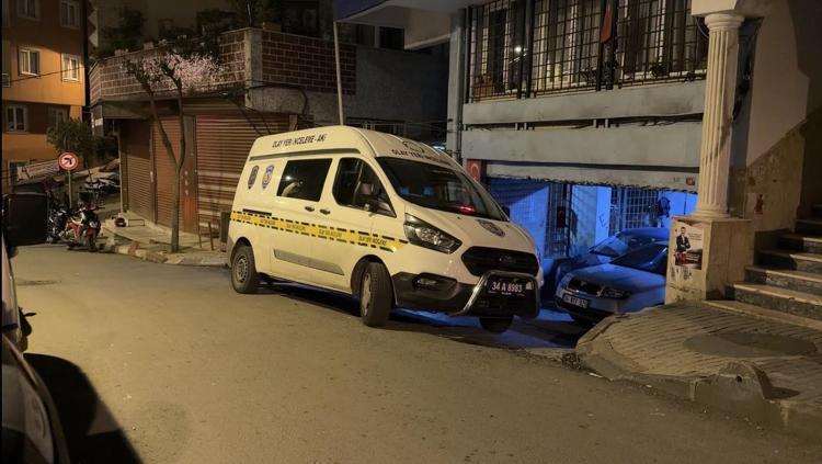 İstanbul’un göbeğinde kan donduran dehşet Konuşmaya gittiği eşine kurşun yağdırdı