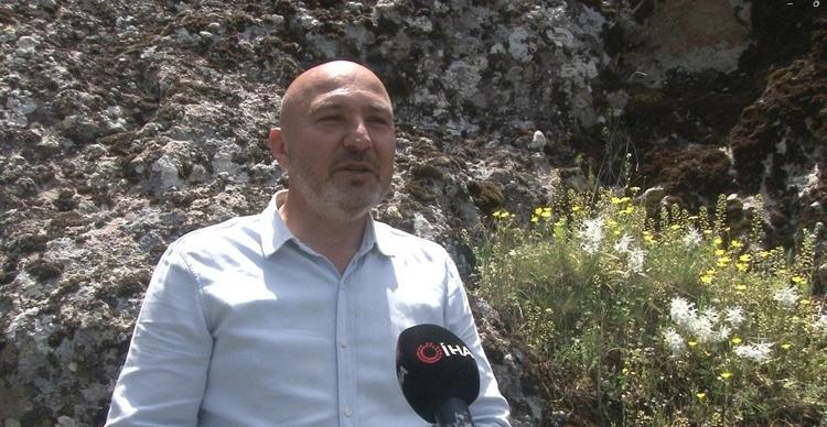 Görenler kendini şanslı sayıyor: Dünyada sadece o ilçede, yılda yalnızca 60 gün ortaya çıkıyor