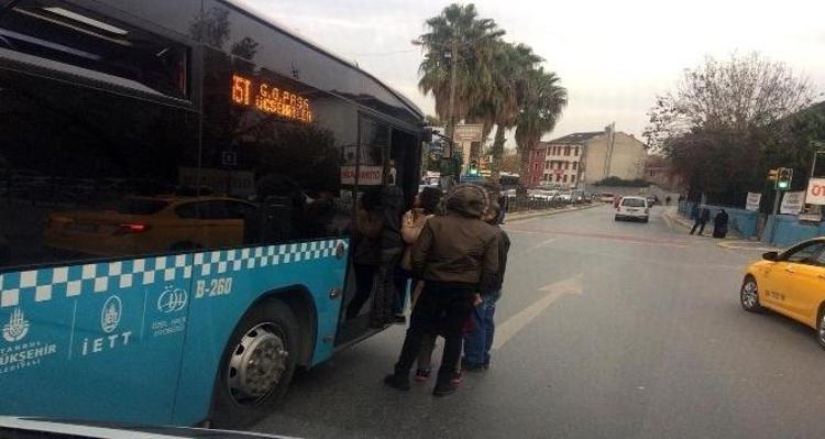 ANKARA VE İZMİR’DE TOPLU TAŞIMA NASIL OLACAK