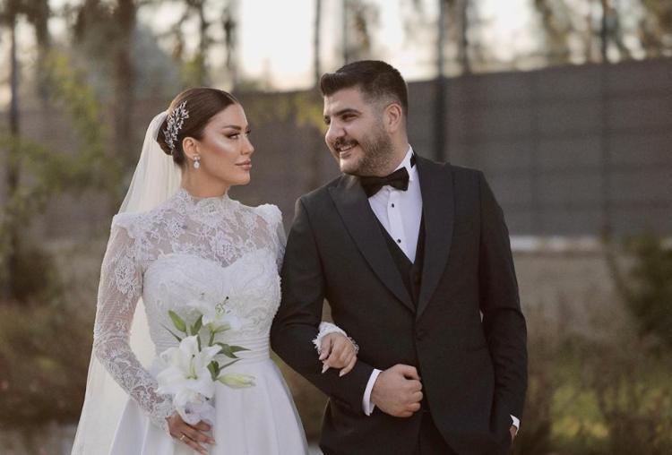 GEÇEN SENE EVLENDİ