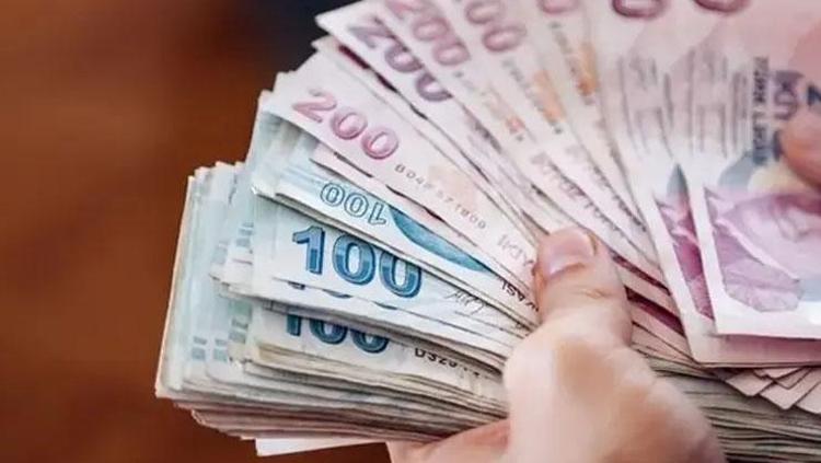 1.4 TRİLYON LİRA BOŞTA YATIYOR