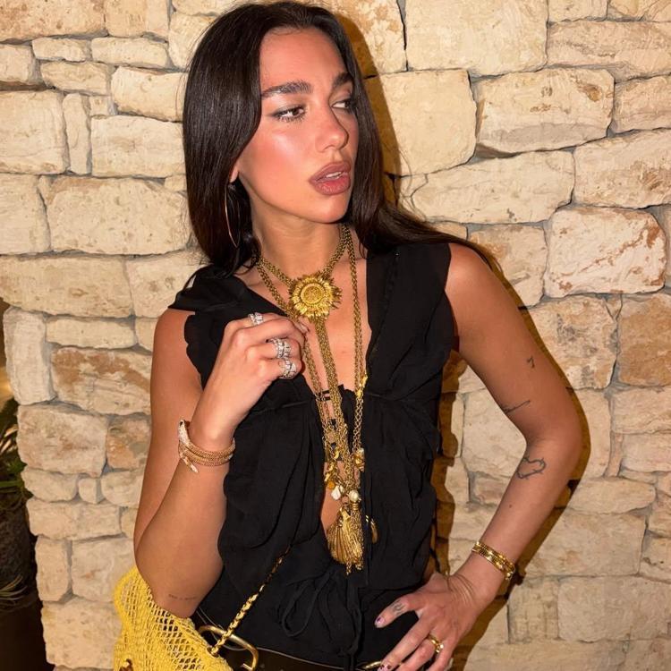 Dua Lipadan peş peşe tatil pozları Maksimum keyif modu