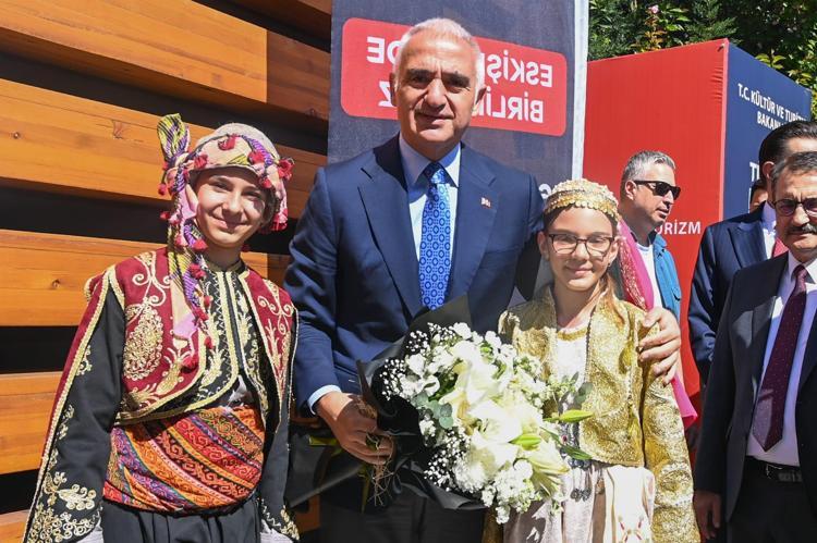 Eskişehir ilk kez Kültür Yolunda Lezzet duraklarıyla şehirde festival coşkusu başladı