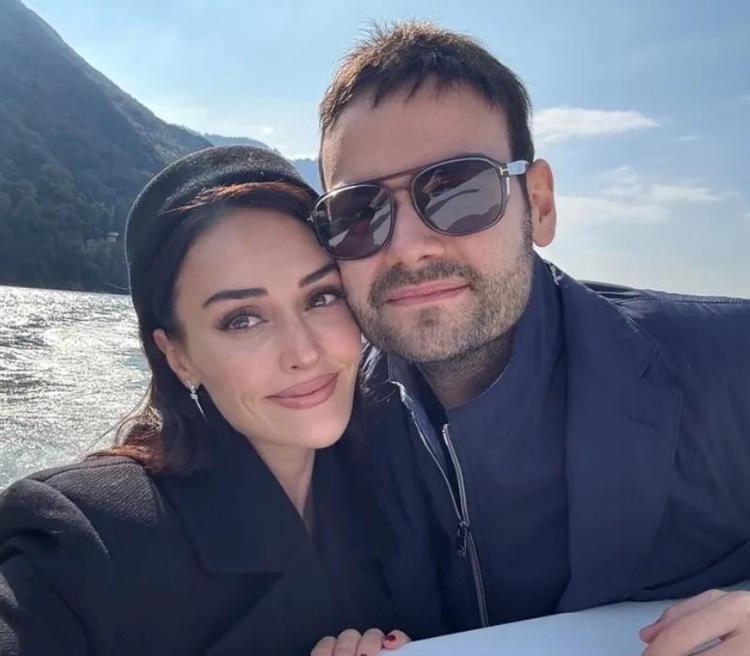 Esra Bilgiç aşkını ilan etmeye doyamıyor Sevgilisi Faruk Sabancı hep kadrajında