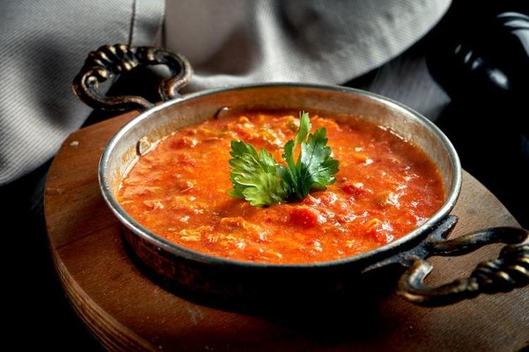 Menemen soğanlı mı olur soğansız mı Türklerin mutabık kalamadığı meşhur soru