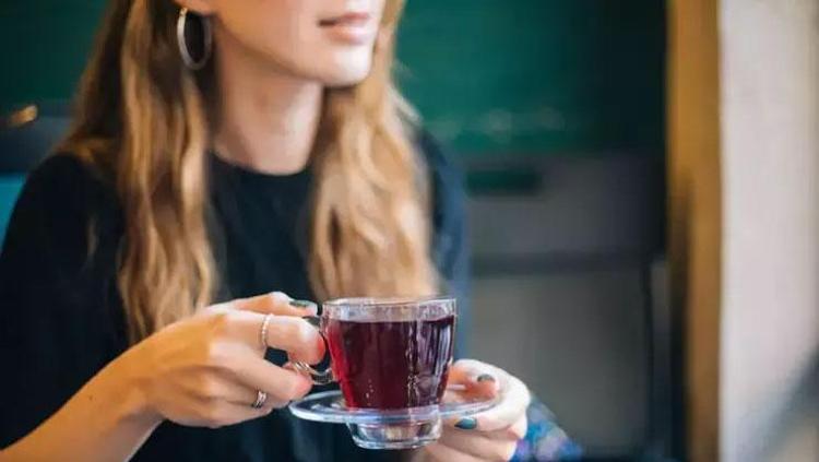 Türkler liderlik koltuğunu kaptırdı Dünyada en çok çay içilen yer belli oldu