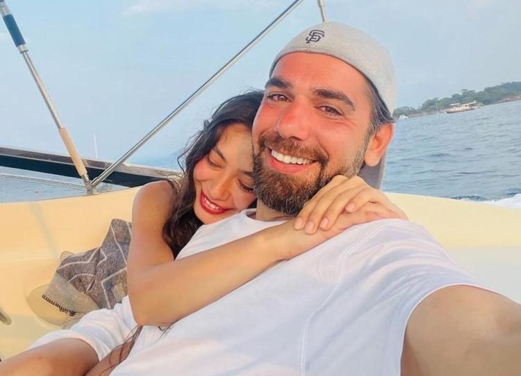 Neslihan Atagülün zor anları Gülmek zorundaydım