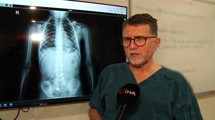 Şeker sanıp yuttu, gerçek filmde ortaya çıktı Uzman isim aileleri uyardı: Ölüme kadar götürebiliyor