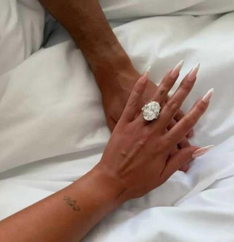 Cristiano Ronaldo’nun nişanlısı Georgina Rodriguez imajını tamamen değiştirdi