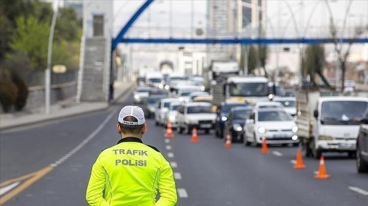 İSTANBUL TRAFİĞE KAPALI YOLLAR VE ALTERNATİF GÜZERGAHLAR 19 MAYIS-20 MAYIS 2026 | 19 Mayıs İstanbulda hangi yollar trafiğe kapalı, alternatif güzergahlar hangileri Bugün ve yarın İstanbulda hangi yollar kapalı olacak