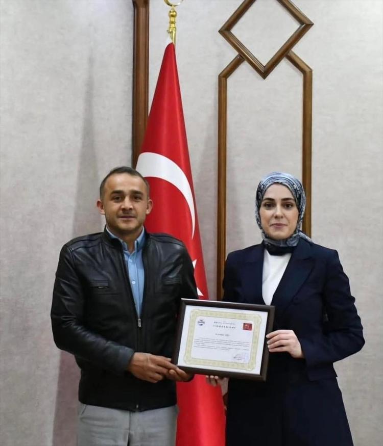 10 metreden gözünü bile kırpmadan atlamıştı Askerliğinde eğitimini almış: Gereğini yaptık