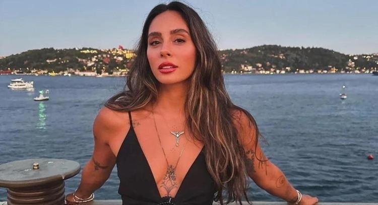 Eski Hepsi üyesi Yasemin Yürük, Manifest kızlarıyla bir arada Gençliğimi hatırlattı