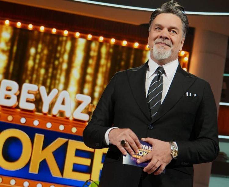 BİLGİ VE ÖZ GÜVENİYLE DİKKAT ÇEKECEK