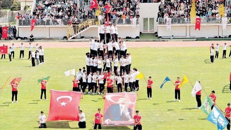 OMUZ OMUZA YÜKSELEN GENÇLİK