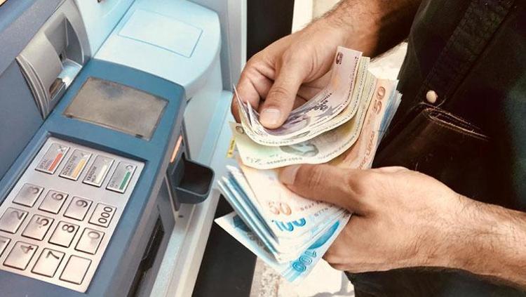Hesapları kontrol edin, ödemeler başladı SSK, Bağ-Kur ve 4C emeklisi maaşı, ikramiyeyi hangi gün çekecek