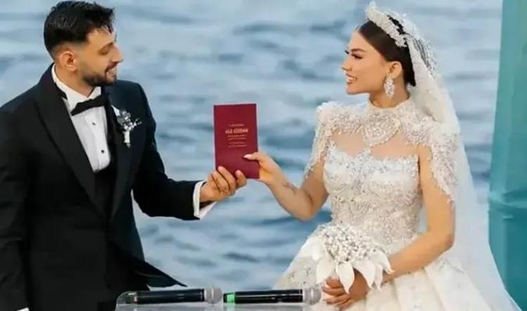 BOŞANDIKTAN SONRA PAYLAŞIMLARI İLGİ ÇEKMİŞTİ