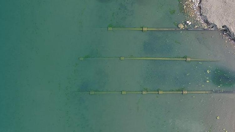 Sular çekilince ortaya çıktı, herkes bazilika sandı İznik Gölündeki devasa boruların sırrı çözüldü