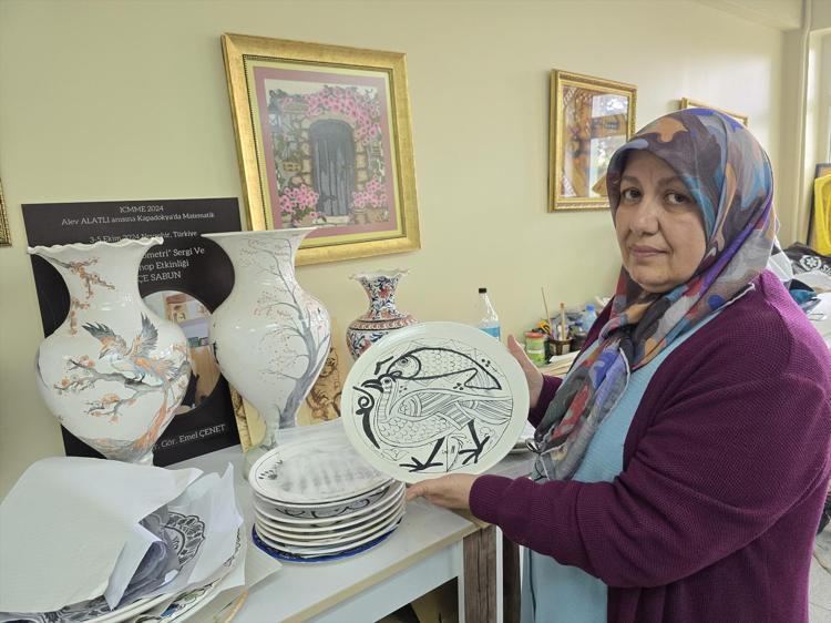 Okuyup vali mi olacaksın diyenlere inat yaptı 56 yaşındaki 4 çocuk annesinin herkesi utandıran azmi