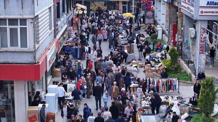 Yiğidolar memlekete ayak bastı Sivasta adım atacak yer kalmadı: Adeta Taksim Meydanını aratmadı