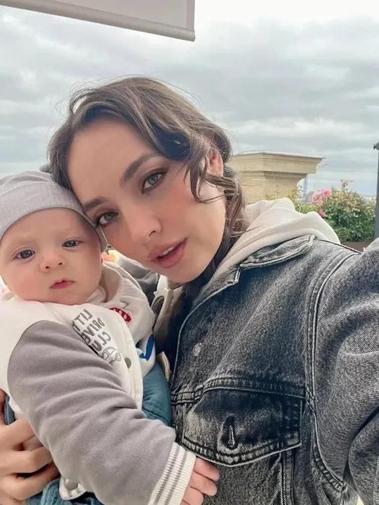 Zeynep Tuğçe Bayat şoke oldu Beş dakika babasına verdim burada buldum