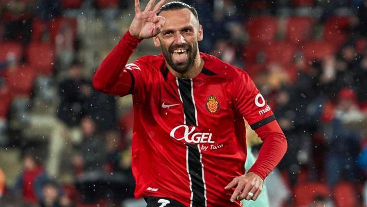 Aziz Yıldırım’dan Galatasaray’a Vedat Muriqi çalımı Fenerbahçe transferde harekete geçti