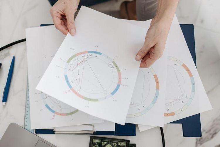 Asla seslerini yükseltmezler Astrolojinin gizli sabır küpü olan 3 erkek burcu: Onları çıldırtmak neredeyse imkansız
