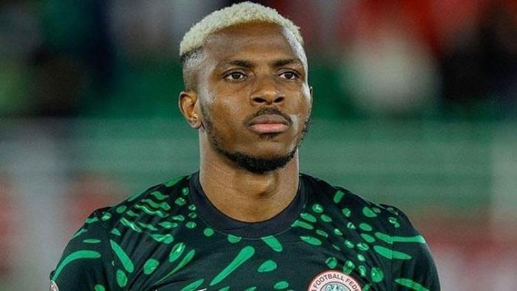 Galatasarayda Osimhen depremi Victor Osimhenin transferini hocası duyurdu