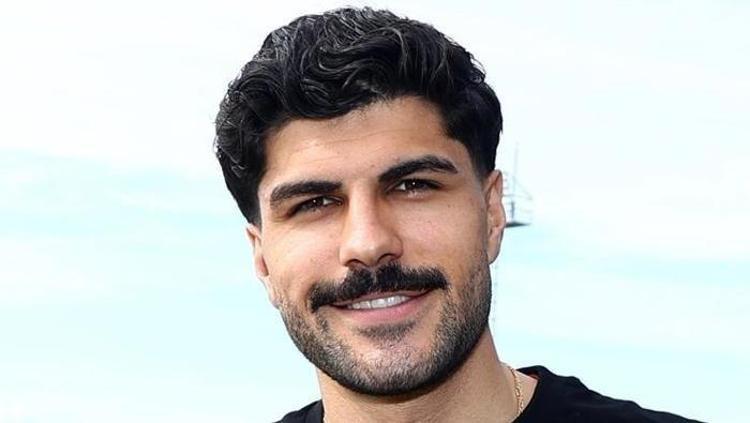 Galatasarayda sol bek kararı Okan Buruktan talimat