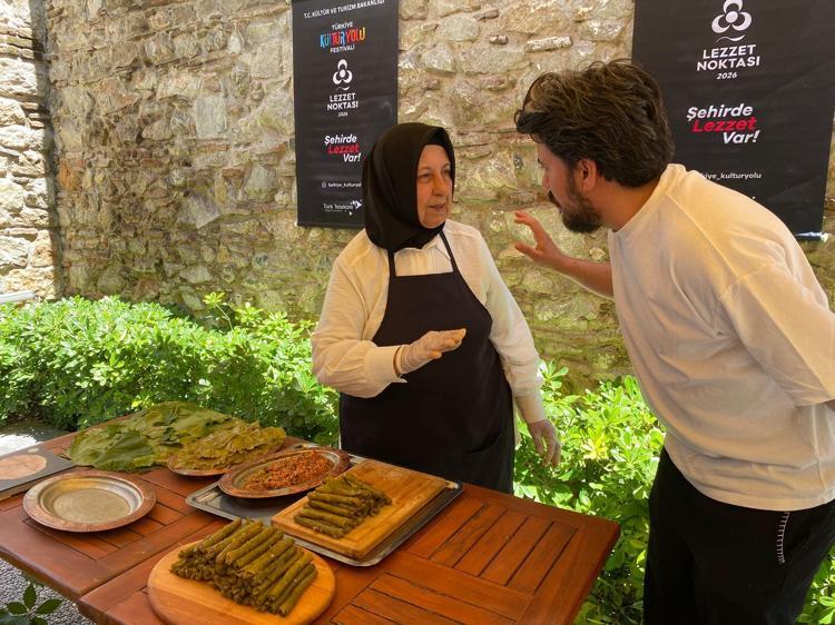 Tek tek sararak başladı, günde 40 kiloya ulaştı Yapamazsın diyenleri dinlemedi: Sabahları hademe, geceleri üretici oldum