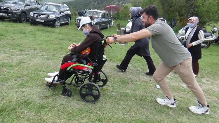 En büyük hayali basketbolcu olmak Tam 2 yıldır mücadele ediyor: ‘Çocuklar için daha zor’
