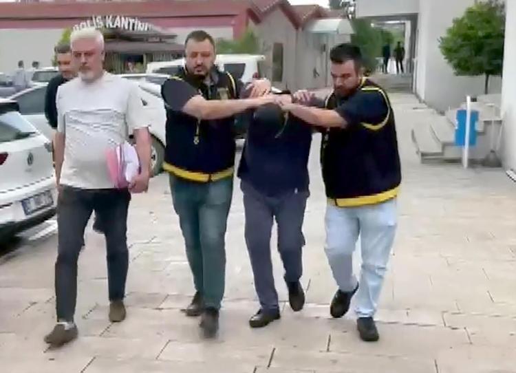 PİSTE DE ÇIKMIŞ