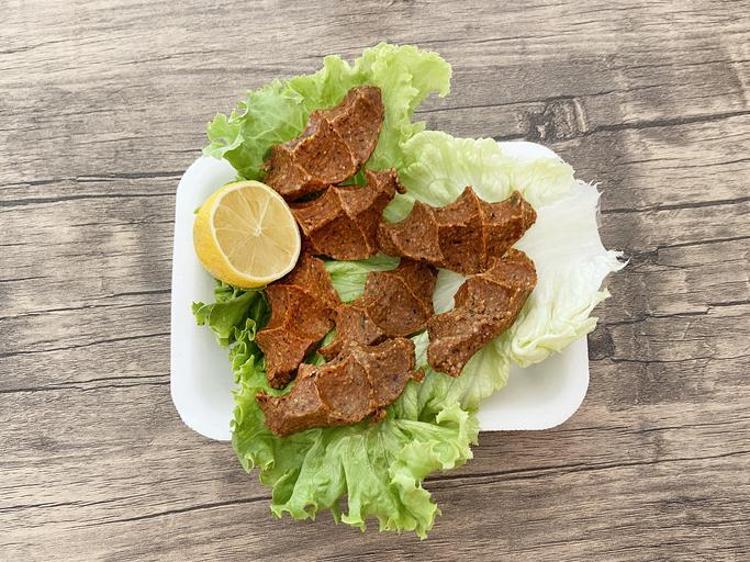 Çiğ köfte yoğururken herkes bu hatayı yapıyor Meğer ustaların sırrı o malzemede gizliymiş