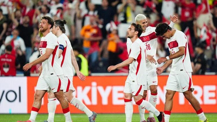 HANGİ TAKIM, KİMİ SEÇTİ