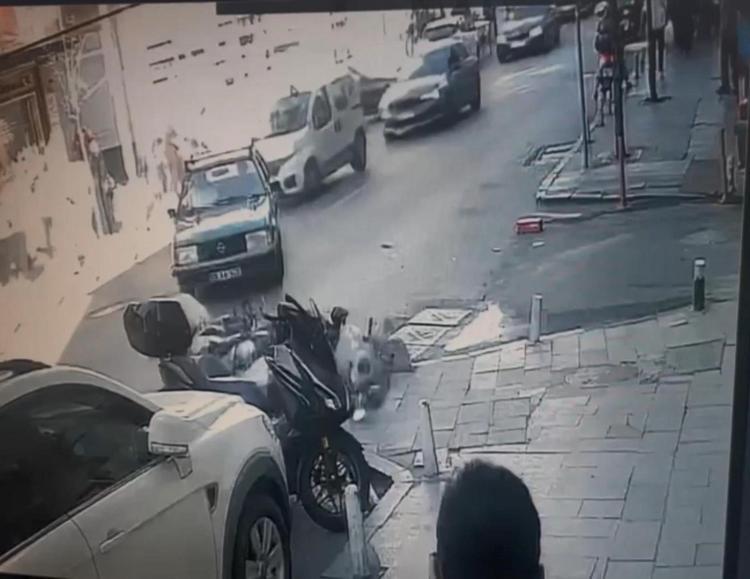 Bayram dönüşü feci kaza Otomobil yol verdi, motosiklet Zümre’nin sonu oldu