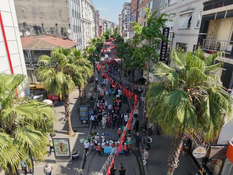 GAZİOSMANPAŞA’DA ATIKTAN SANATA SERGİSİ