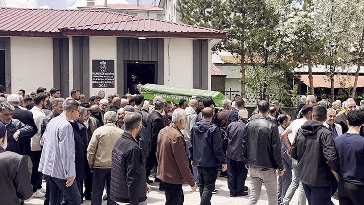 ARKADAŞLARININ ISRARIYLA RANDEVU ALDI