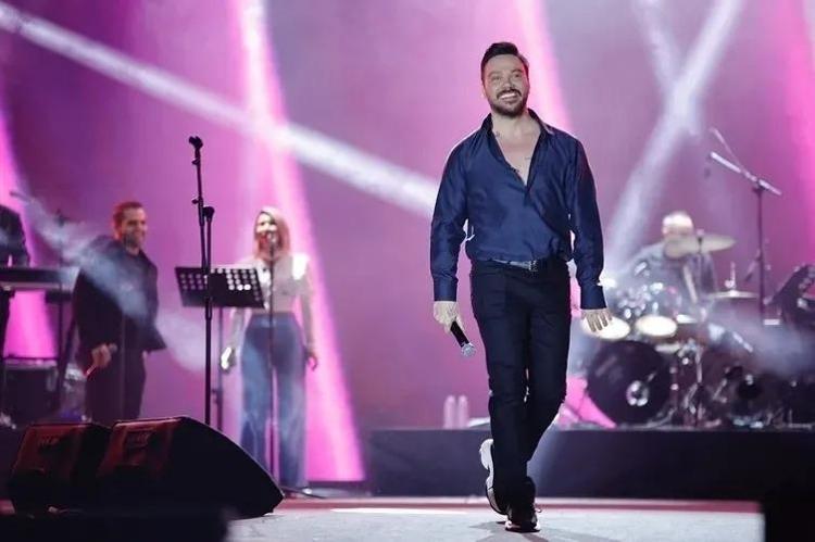 Sinan Akçıl nazar diyerek açıkladı Ayağına tam 14 dikiş atıldı...