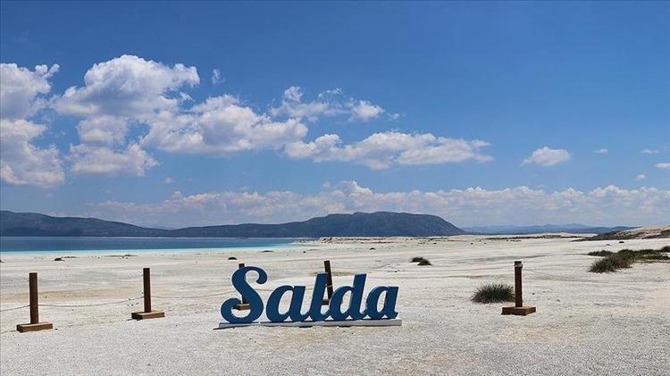 GÜZELLİK VE SAĞLIK REÇETESİ: ŞİFALI ÇAMUR BANYOSU