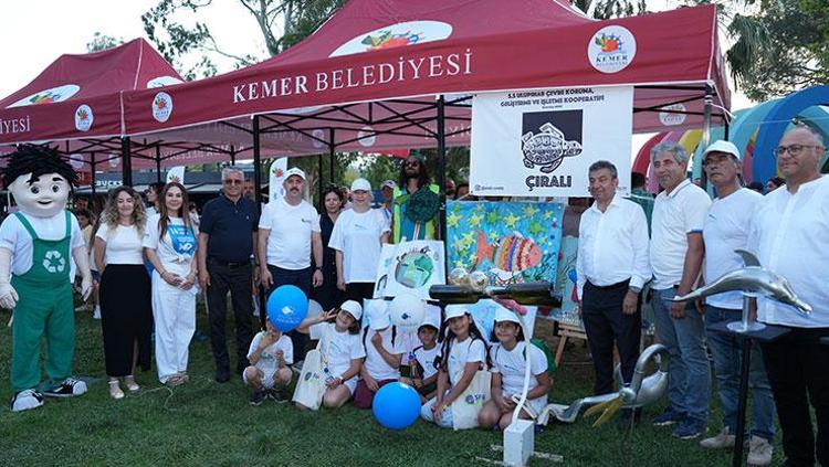 Antalyada Dünya Çevre Günü’nde denizkızları eşliğinde deniz dibi temizliği