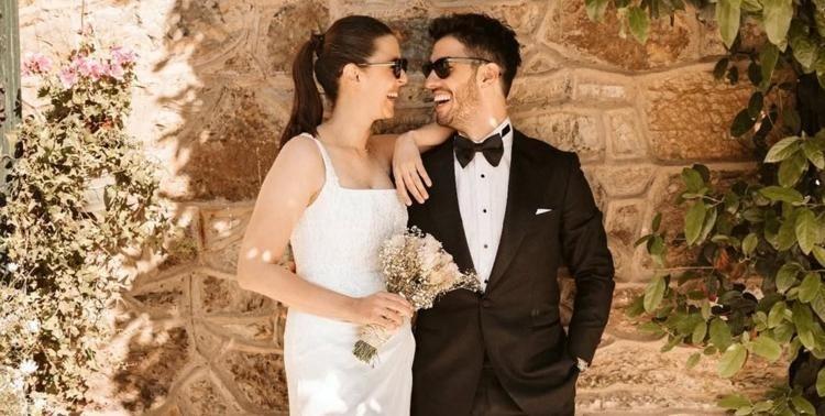Paris kaçamağı Melis Birkan ve Aras Aydından romantik kareler