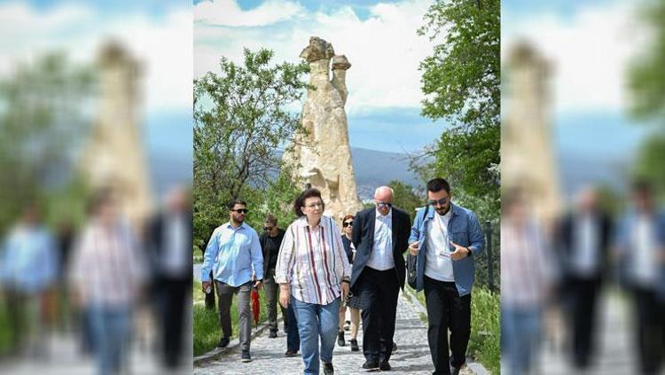 Paşabağlarından Meryem Ana Kilisesine Yunanistan Kültür Bakanı Kapadokyanın hazinelerini gezdi