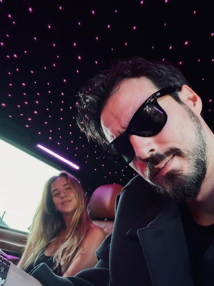 Mert Yazıcıoğlundan sevgilisi Zeynep Artukmaç’la aşk pozu
