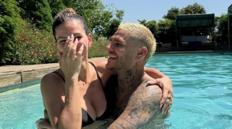 China Suarez çıplak poz verdi, Icardi sansürleyip paylaştı