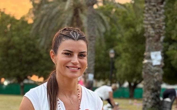 Ece Vahapoğlu müjdeyi verdi: Yeniden doğuşu kutluyorum